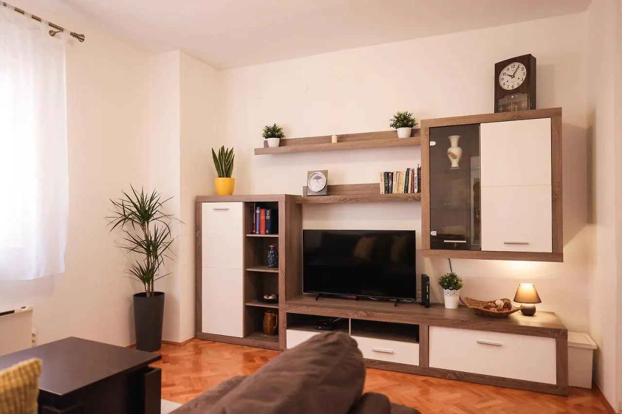 Apartment Melisa Zadar 0*,  Croatia